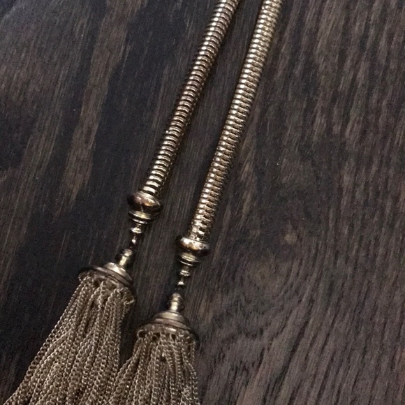 Kendra Scott necklace - Picture 2 of 3